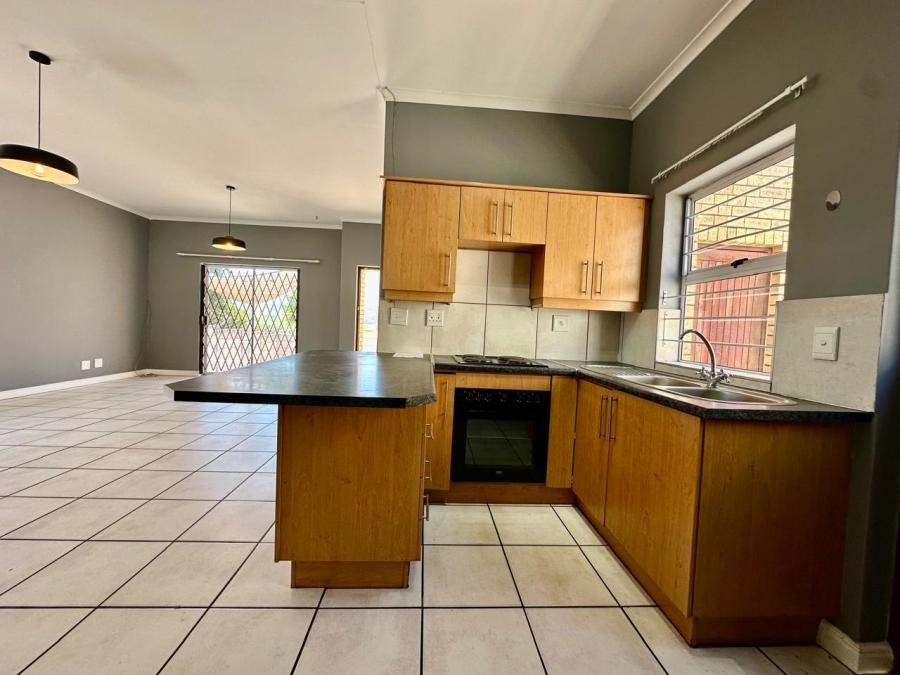 3 Bedroom Property for Sale in Normandie Western Cape